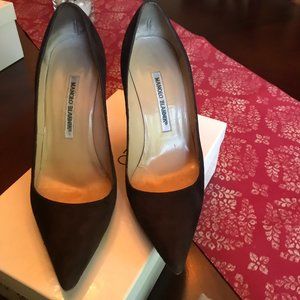 Manolo Blahnik BB 105 Brown Suede 7.5M